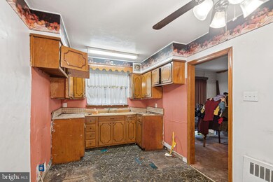 2133 Parkwyn Rd, Philadelphia, PA 19131 - photo 5