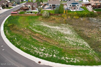 870 & 876 Shoshone Dr, Douglas, WY 82633 - photo 4