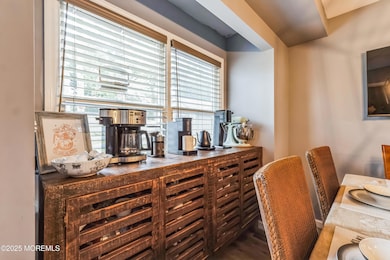 16_121_Evergreen_Ave_Neptune_City_NJ_USA