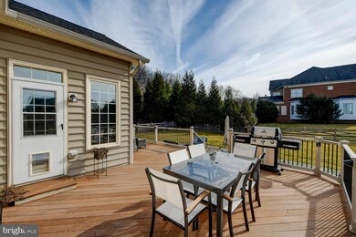 829 Stable Manor Rd, Reisterstown, MD 21136 - photo 4