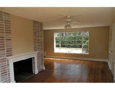 88 Highland View St, Westfield, MA 01085 - photo 4