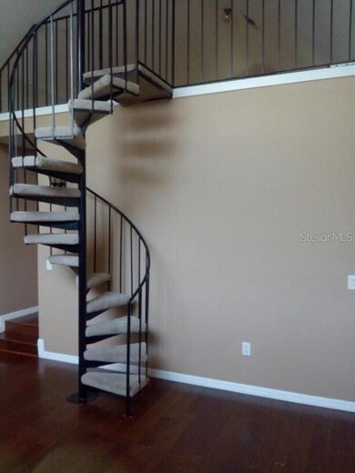 911 Hillside Ct S, Winter Haven, FL 33881 - photo 7