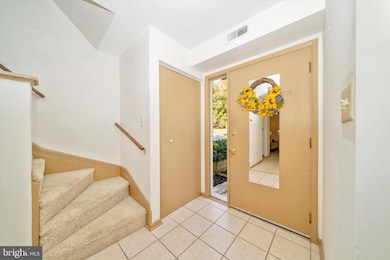 10265 Windstream Dr, Columbia, MD 21044 - photo 3