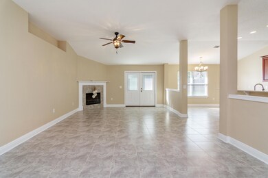 5609 N Brook Dr, Crestview, FL 32539 - photo 5