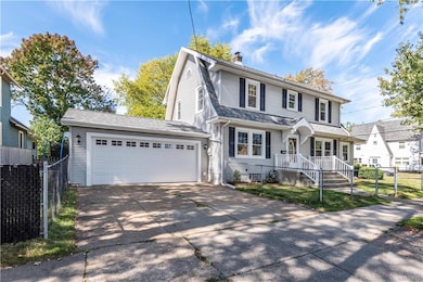 1023 Vanderbilt Ave, Niagara Falls, NY 14305 - photo 2