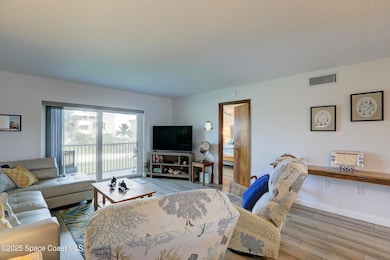 2050 Atlantic St unit 323, Melbourne Beach, FL 32951 - photo 6