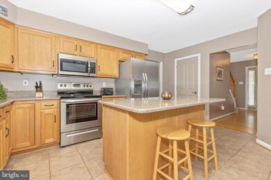 6913 Baron Ct, Frederick, MD 21703 - photo 7