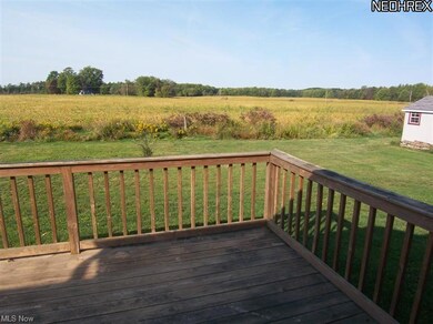 1017 Evening Star Dr, Roaming Shores, OH 44085 - photo 4