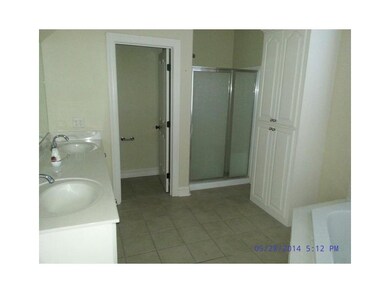 Master Bath/Spa.