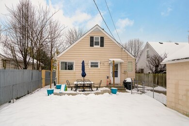 290 E Royal Forest Blvd, Columbus, OH 43214 - photo 5