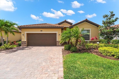 12501 Cinqueterre Dr, Venice, FL 34293 - photo 2