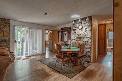 5388 Kane Creek Rd, Central Point, OR 97502 - photo 7