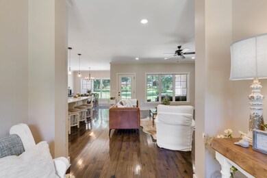 This perfect home features an inviting entryway that exudes warmth and charm. As soon as you step inside, you'll immediately feel at home.