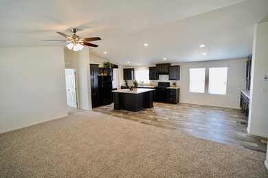 5656 Sue Ave, Rosamond, CA 93560 - photo 6