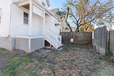 129 Franklin Ave, Vandergrift, PA 15690 - photo 4