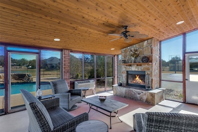 6035 Oak Hollow Dr, Burleson, TX 76028 - photo 6