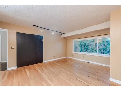 Bathroom, Attached