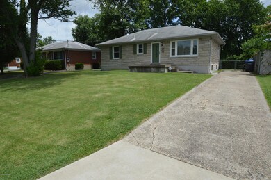 7811 Poinsettia Dr (2)