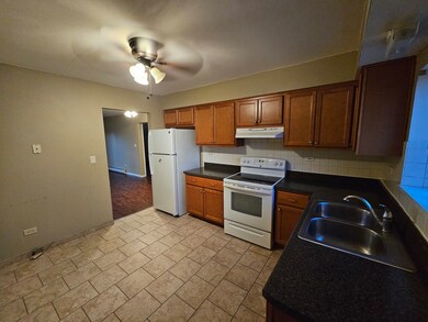 737 Lippert Ln unit 2N, Glendale Heights, IL 60139 - photo 4