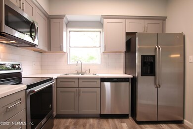 4751 Beverly Cir, Jacksonville, FL 32210 - photo 4