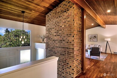 8202 Sierra Dr, Edmonds, WA 98026 - photo 3