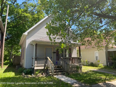 902 N Sycamore St, Lansing, MI 48906 - photo 2
