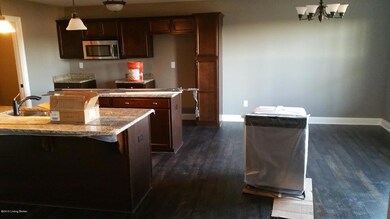 178 Copper Creek Dr, Mount Washington, KY 40047 - photo 2