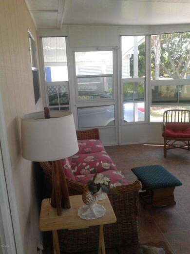Front Florida room