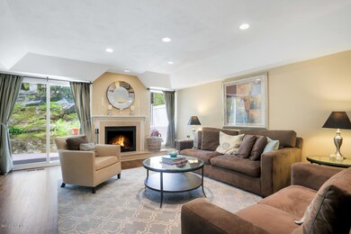 500 River Rd Unit 17 Cos Cob-large-006-2