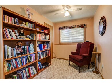 Lower level bonus office area!