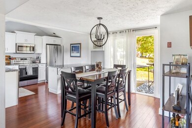 10 Potter Cir, Bellingham, MA 02019 - photo 6