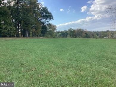 127 Bishop Rd, East Coventry, PA 19465 - photo 6