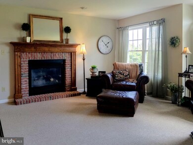 1924 Bell Ave, Chambersburg, PA 17202 - photo 6