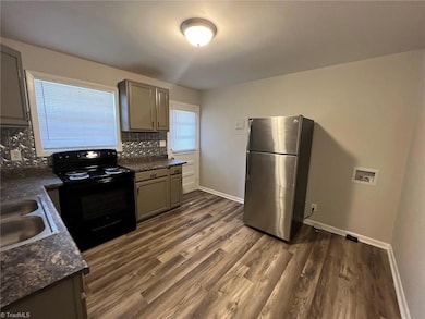 857 Bellevue St unit A, Greensboro, NC 27406 - photo 5