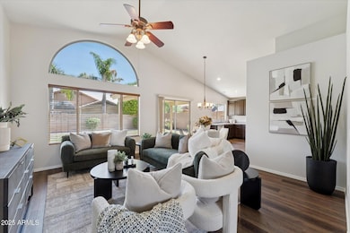 05-Family Room