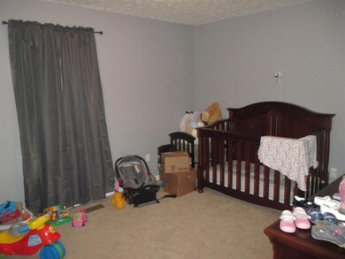 302 Hillcrest St, Manchester, TN 37355 - photo 7