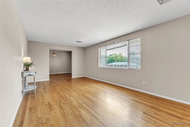 1422 Flamingo Ln, Montgomery, AL 36116 - photo 6