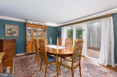 918 Weldon Ln, Bryn Mawr, PA 19010 - photo 7