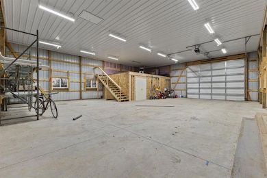 35837 Red Pine Ct, Earlham, IA 50072 - photo 5