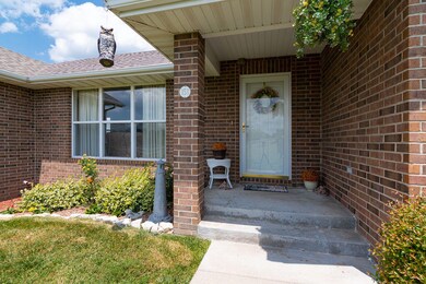 153SpringViewPlReedsSpring-1Exteriors(33