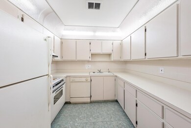 2638 Gately Dr E unit 450, West Palm Beach, FL 33415 - photo 6