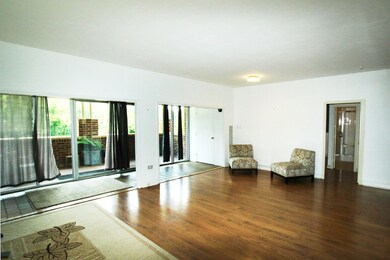 low res living room IMG_7945