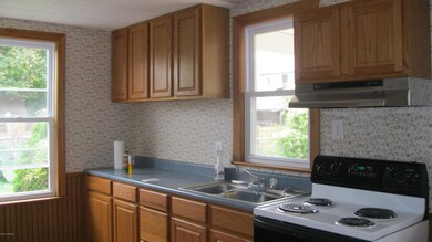 433 E 3rd St, Berwick, PA 18603 - photo 6