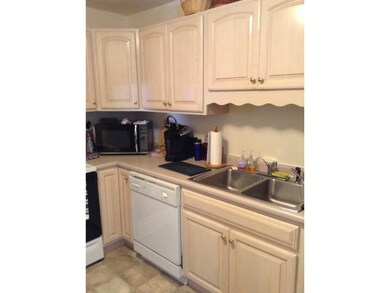 73 E Broadway unit Q, Derry, NH 03038 - photo 6