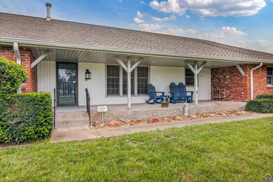 8911 SW 37th St, Topeka, KS 66614 - photo 3