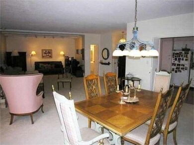 Imperial Towers unit 6, Chestnut Hill, MA 02467 - photo 4