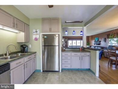 3763 Susan Ln, Brookhaven, PA 19015 - photo 7