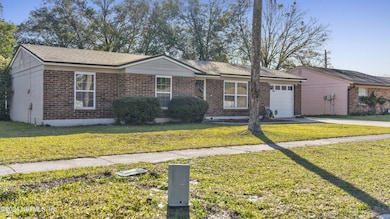 2647 Kenwood Dr E, Jacksonville, FL 32210 - photo 5