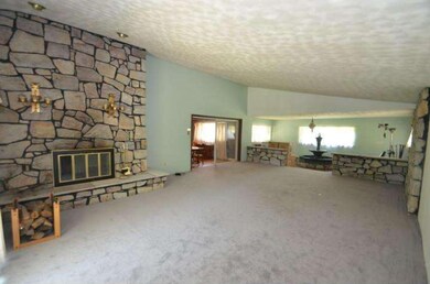 867 Collegeville Rd, Collegeville, PA 19426 - photo 4