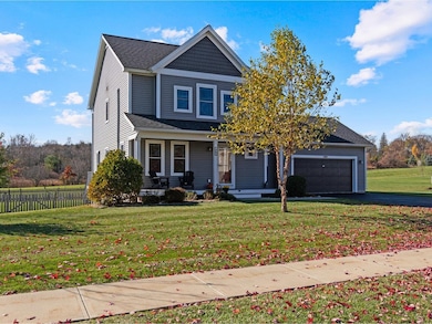 142 Commodore Dr, Vergennes, VT 05491 - photo 2